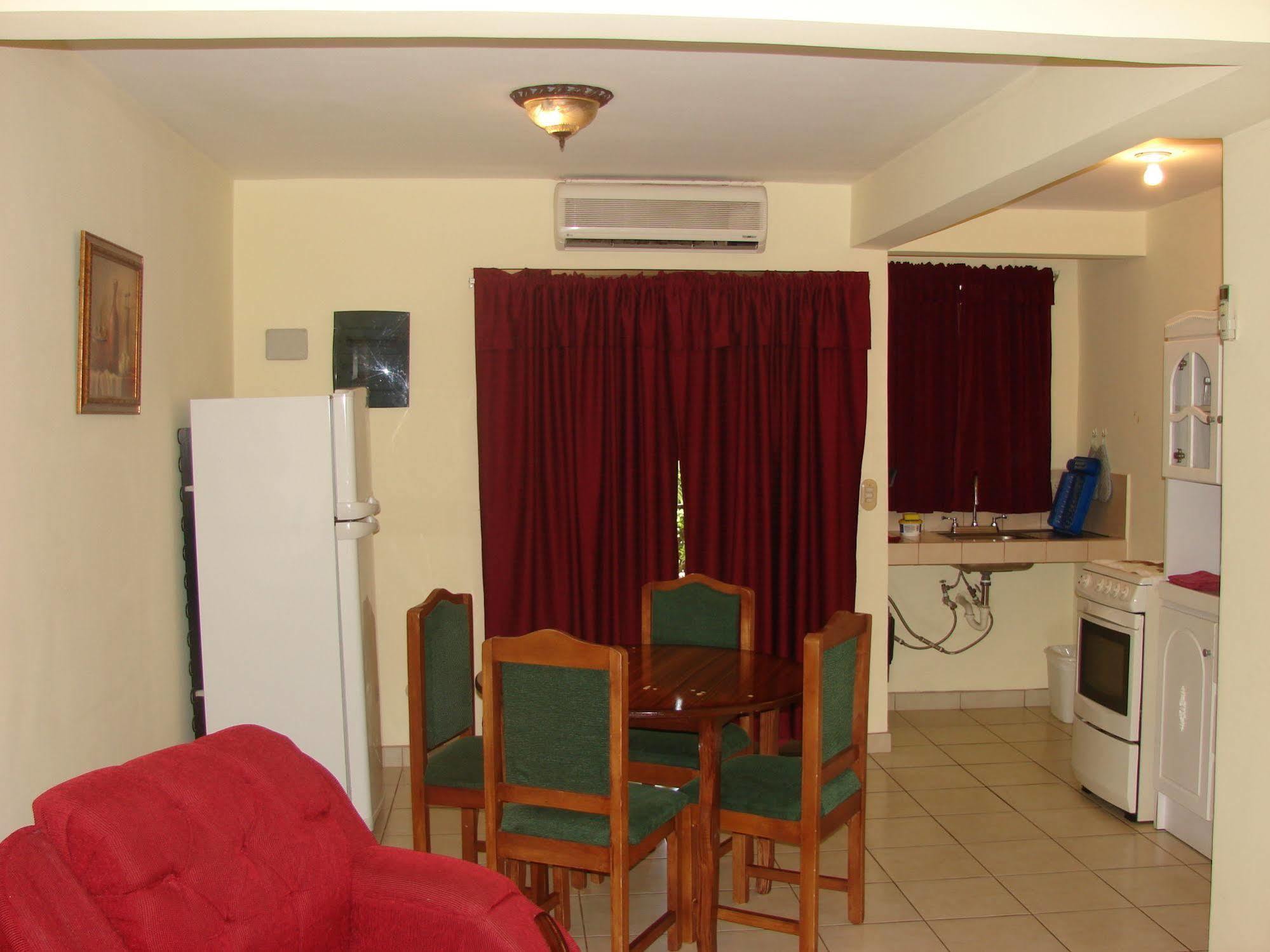Villa Riviera 2 Bedroom Townhouse Playas del Coco Buitenkant foto
