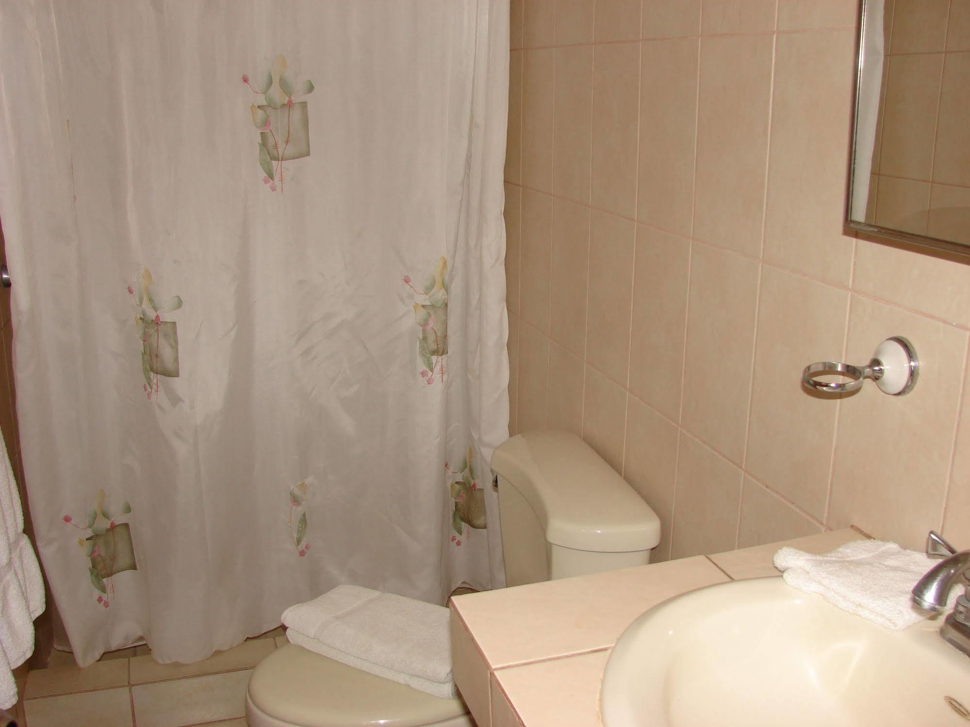 Villa Riviera 2 Bedroom Townhouse Playas del Coco Buitenkant foto