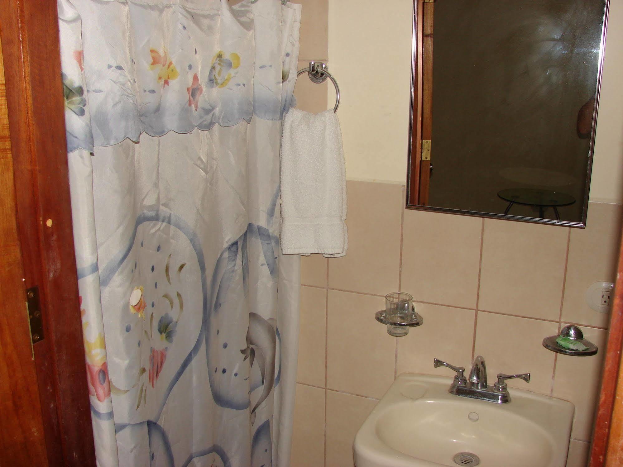 Villa Riviera 2 Bedroom Townhouse Playas del Coco Buitenkant foto